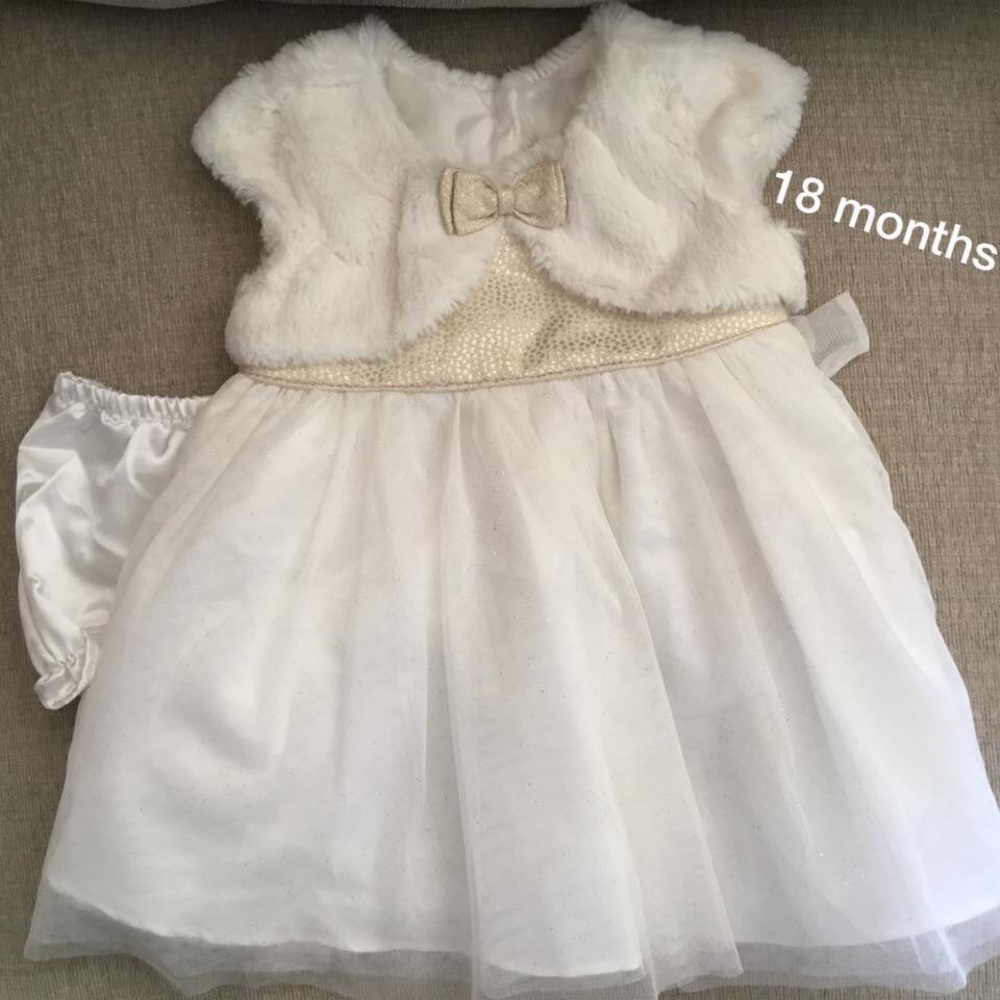 Toddler dress- adorable 18 months like new